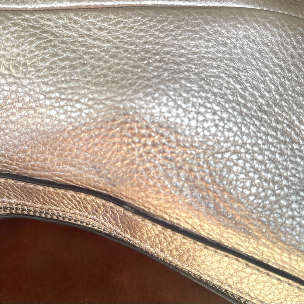 B.Makowsky Genuine Leather Hobo Style Shoulder Bag In Champagne Color - Picture 8 of 11
